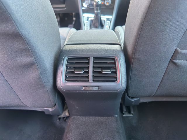 VOLKSWAGEN Golf Sport 1.6 TDI 105cv BMT