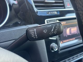 VOLKSWAGEN Golf Sport 1.6 TDI 105cv BMT