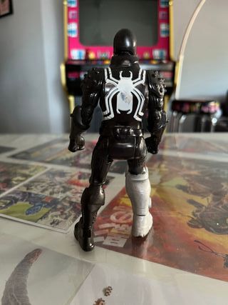 Agent Venom – Web Warriors – Hasbro 2014