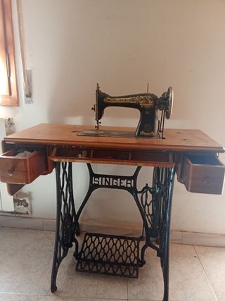 Máquina coser Singer Antigua