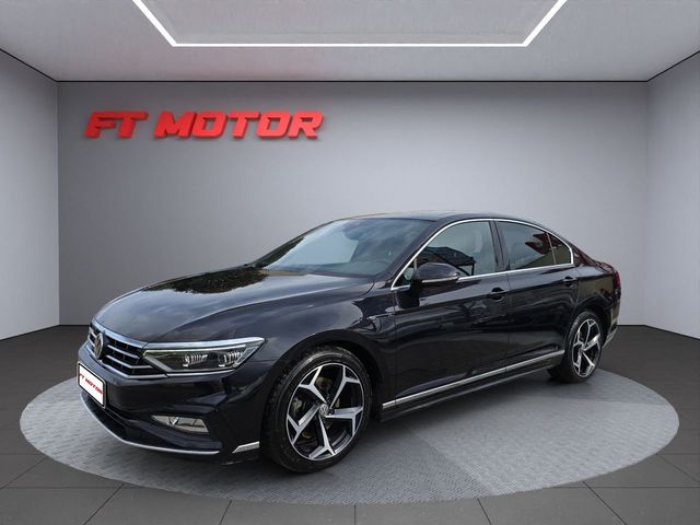 VOLKSWAGEN Passat RLine 2.0 TDI 110kW 150CV DSG
