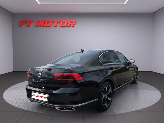 VOLKSWAGEN Passat RLine 2.0 TDI 110kW 150CV DSG