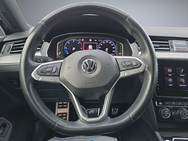 VOLKSWAGEN Passat RLine 2.0 TDI 110kW 150CV DSG