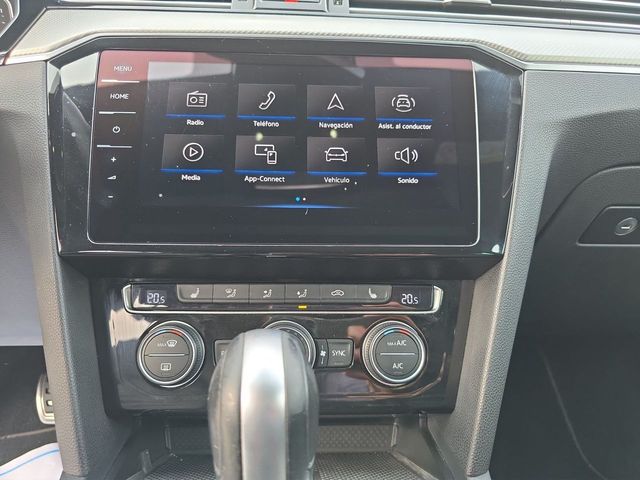 VOLKSWAGEN Passat RLine 2.0 TDI 110kW 150CV DSG