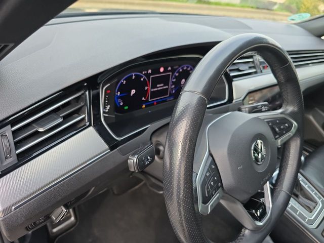 VOLKSWAGEN Passat RLine 2.0 TDI 110kW 150CV DSG
