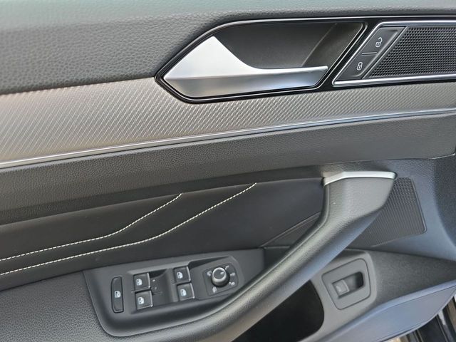 VOLKSWAGEN Passat RLine 2.0 TDI 110kW 150CV DSG