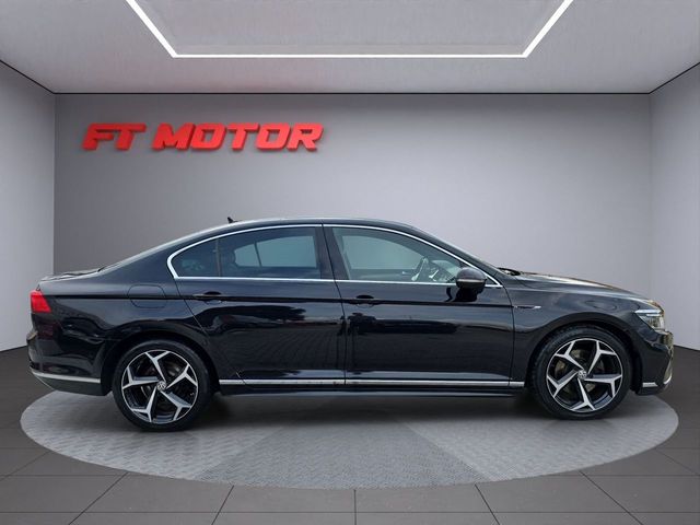 VOLKSWAGEN Passat RLine 2.0 TDI 110kW 150CV DSG