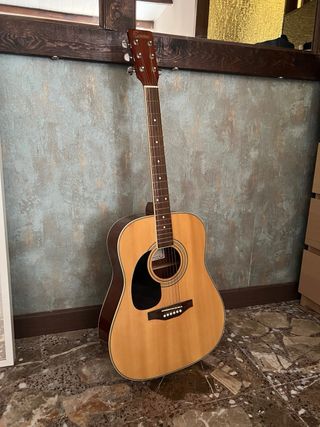 Guitarra acústica zurdos