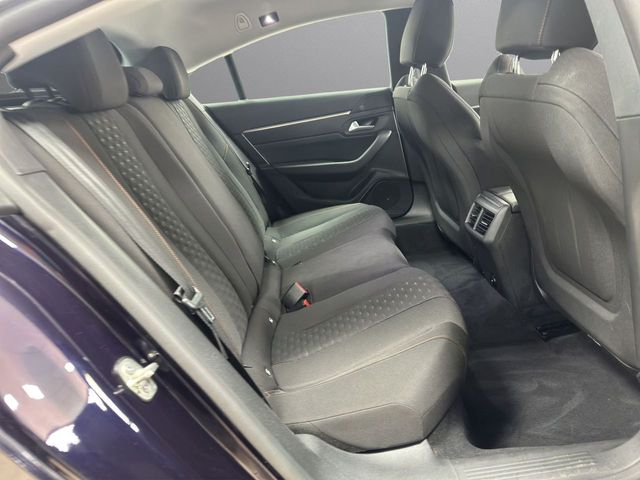 PEUGEOT 508 5P Business Line BlueHDi 96kW SS EAT8