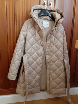 Abrigo acolchado Pedro del Hierro beige