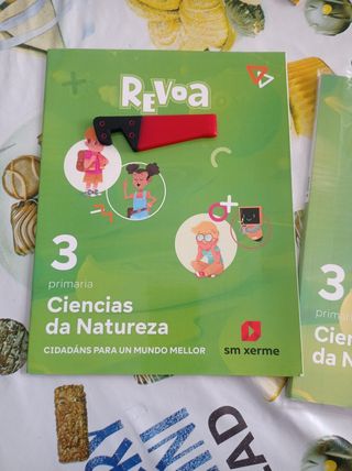 Ciencias da Natureza. 3 Primaria. Revoa