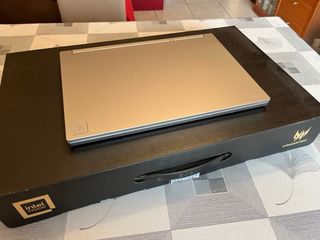 Acer Predator Triton 300 SE - Notebook