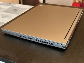 Acer Predator Triton 300 SE - Notebook