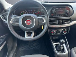 FIAT Tipo 5P 1.4 TJet 88kW 120CV Lounge