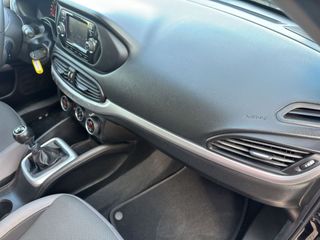 FIAT Tipo 5P 1.4 TJet 88kW 120CV Lounge