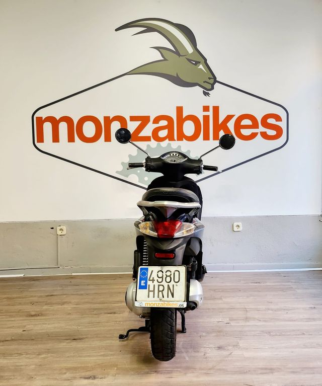 PIAGGIO LIBERTY 125 AZUL  ́2013 MONZABIKES