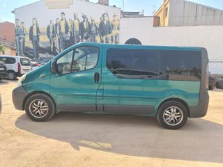 Opel Vivaro 2004 acepto cambio 662101155