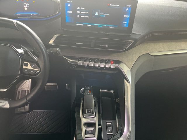 PEUGEOT 5008 1.5 BlueHDi 96kW SS GT Pack EAT8