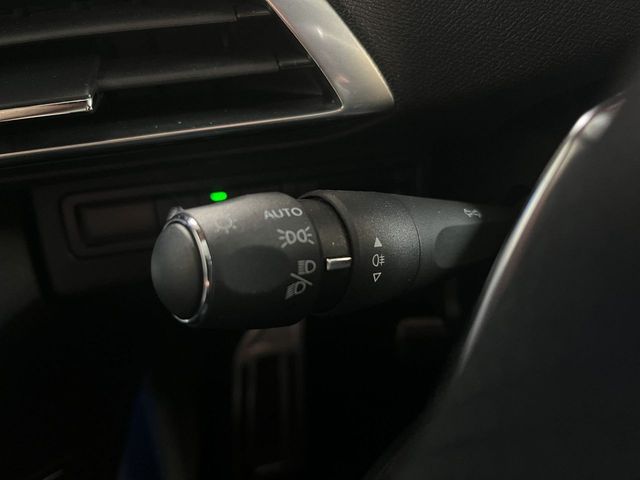 PEUGEOT 5008 1.5 BlueHDi 96kW SS GT Pack EAT8