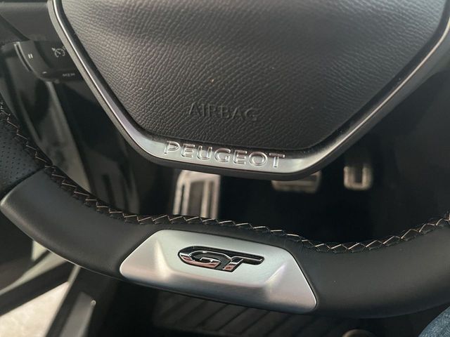 PEUGEOT 5008 1.5 BlueHDi 96kW SS GT Pack EAT8