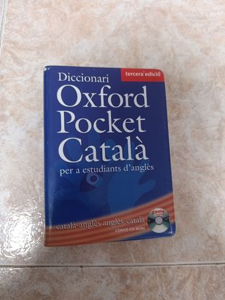 Diccionari Oxford Pocket Català.