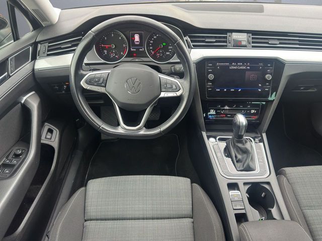 VOLKSWAGEN Passat Variant Executive 2.0 TDI 110kW DSG