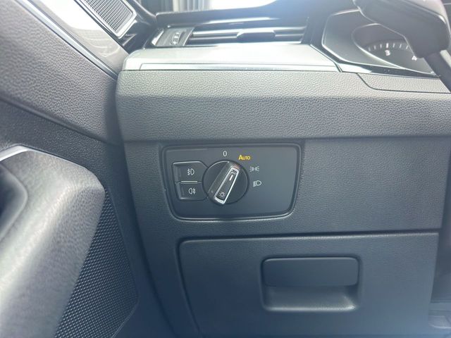 VOLKSWAGEN Passat Variant Executive 2.0 TDI 110kW DSG