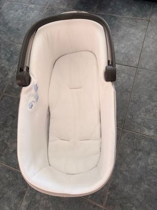 Carrito bebé Chicco - capazo, silla y huevo