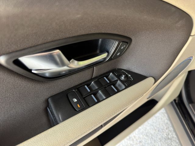 LAND-ROVER Range Rover Evoque 2.0L TD4 Diesel 110kW 150CV 4x4 Pure