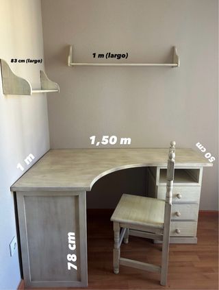 Escritorio esquinero + estantes madera