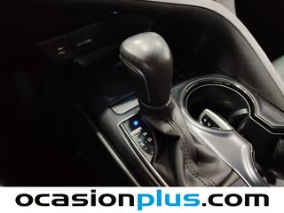 Toyota Camry 2.5 220H Business 160 kW (218 CV)