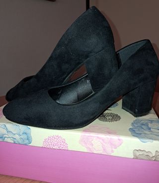 Zapatos negros ante - tacón bajo