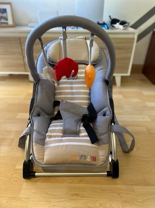 Silla mecedora  Y PORTÁTIL  (MULTIFUNCIONAL)