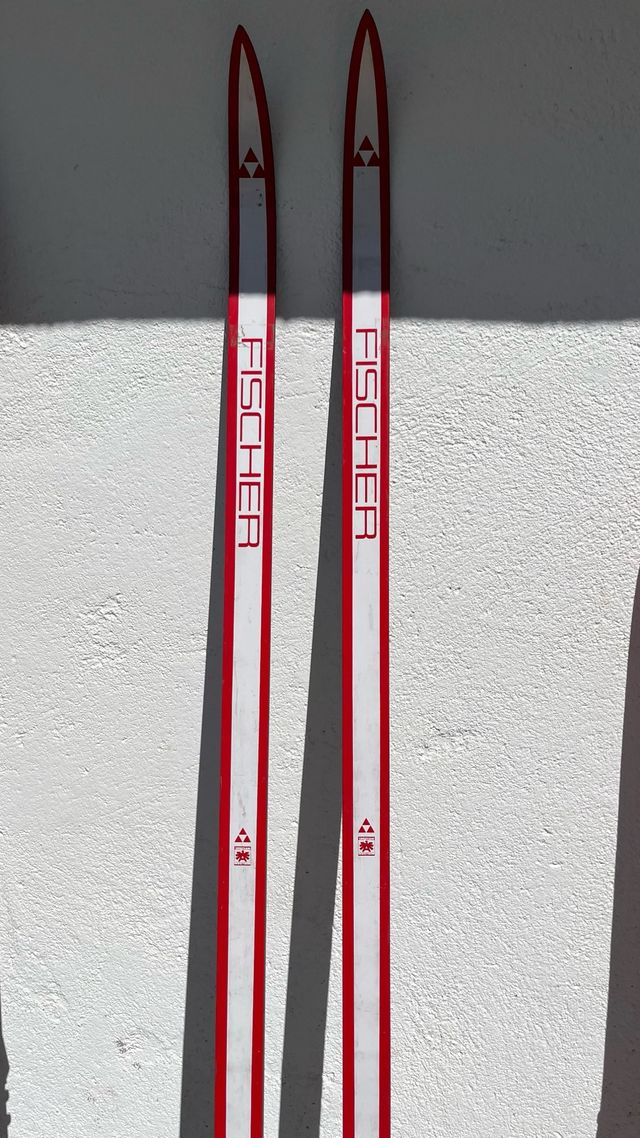 Vintage Fischer Europa Cross Country Snow Skis 205