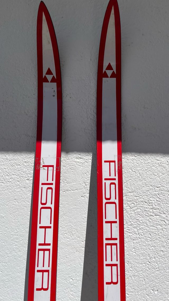 Vintage Fischer Europa Cross Country Snow Skis 205
