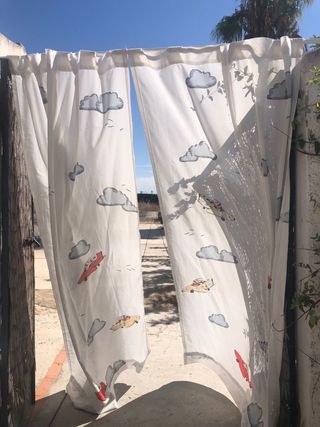 Cortinas infantiles nubes y aviones