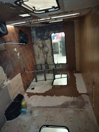 Oportunidad.Caravana ligera <750kg con documentac.