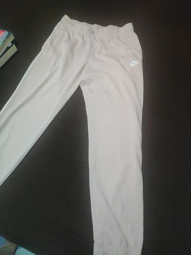 Pantalones Nike beige