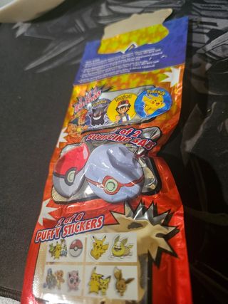 Pokémon Surprise Bag - 3 extras