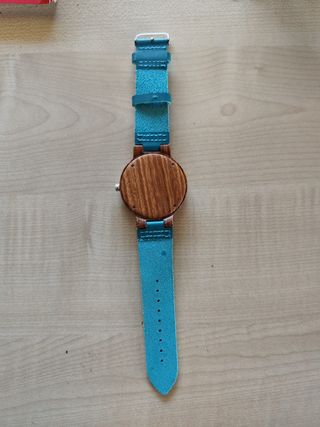 Reloj madera teal - correa cuero