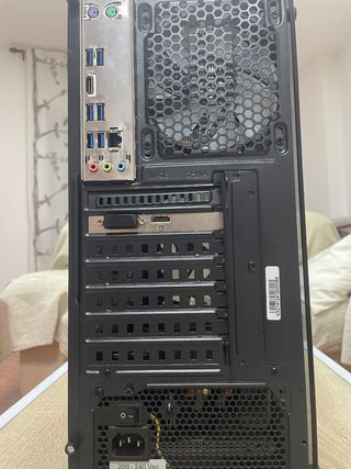 Torre PC Gamer i5 9600k - Windows 11 