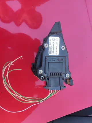 Pedales acelerador Renault Clio 2, potenciómetro