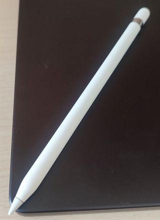 Apple Pencil 1ª Gen + Estuche Belkin