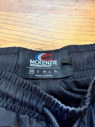 Bañador McKenzie negro