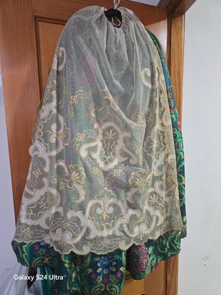 Traje Fallera tela brocada, largo falda 103cm 