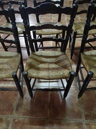 6 sillas antiguas de madera