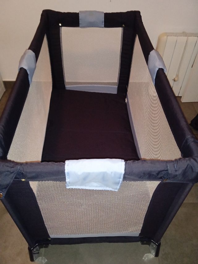 Cuna Plegable Bebé marca Pre Natal