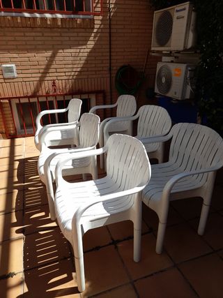 6 Sillas resina blancas jardín