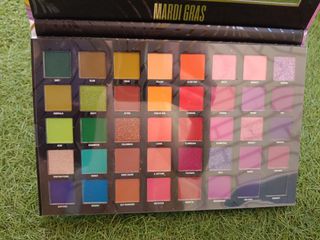Paleta sombras Mardi Gras W7