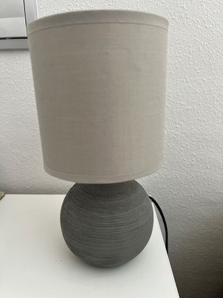 Lámpara gris